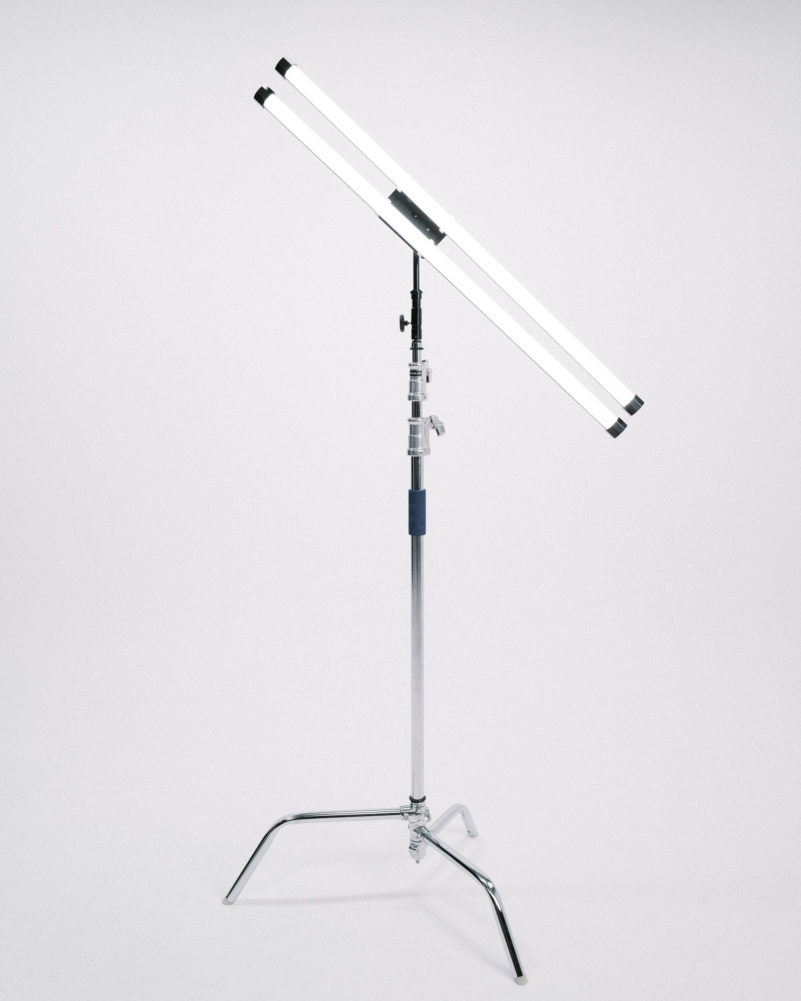 NANLITE pavotube ii 30X 4本セット　スタンド付き Nanlite Pavotube II 30X - 4 Light kit – Better Place Studio